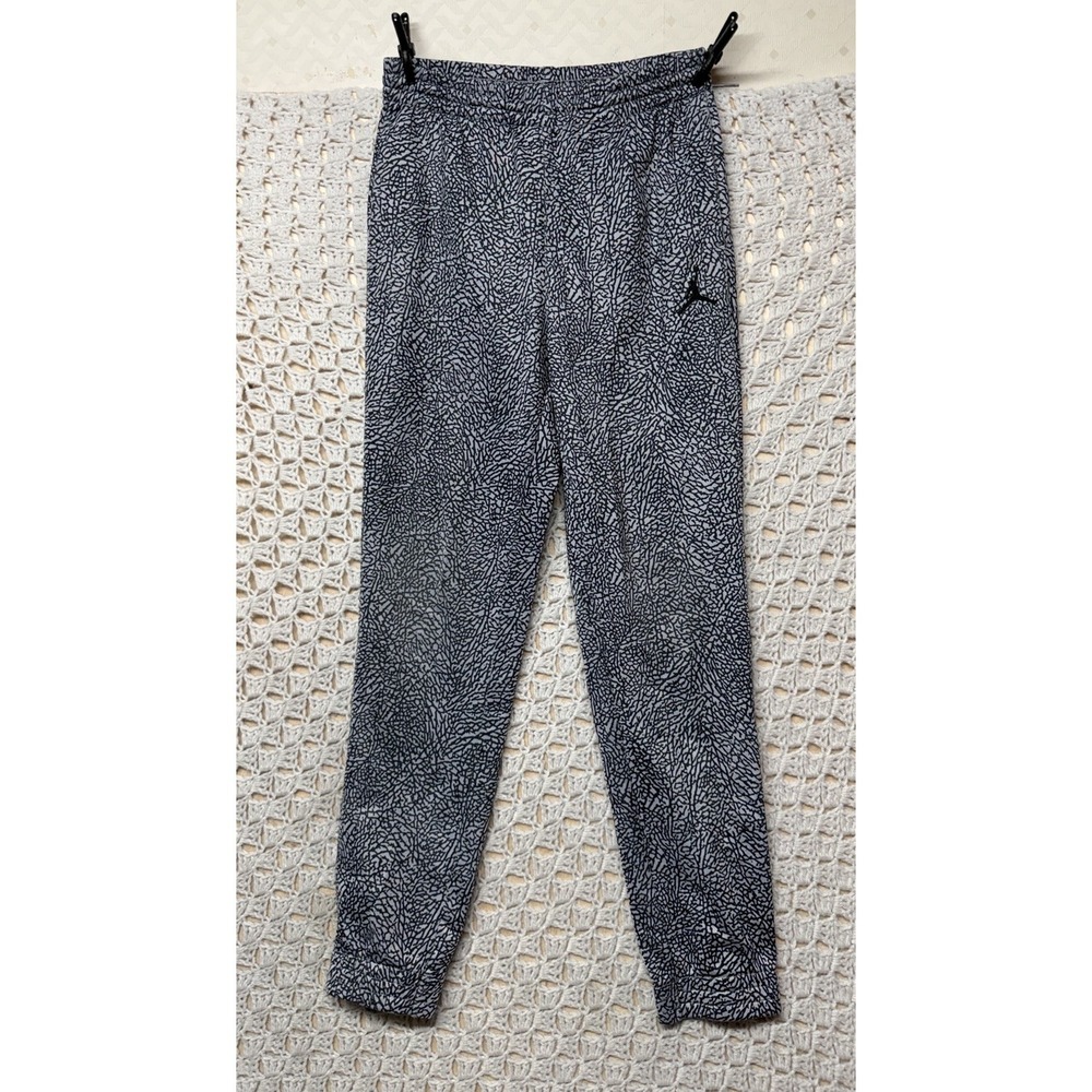 Nike Air Jordan Jumpman Logo Boy's Sz L 12-13 YRS Wolf Grey Joggers Pull On